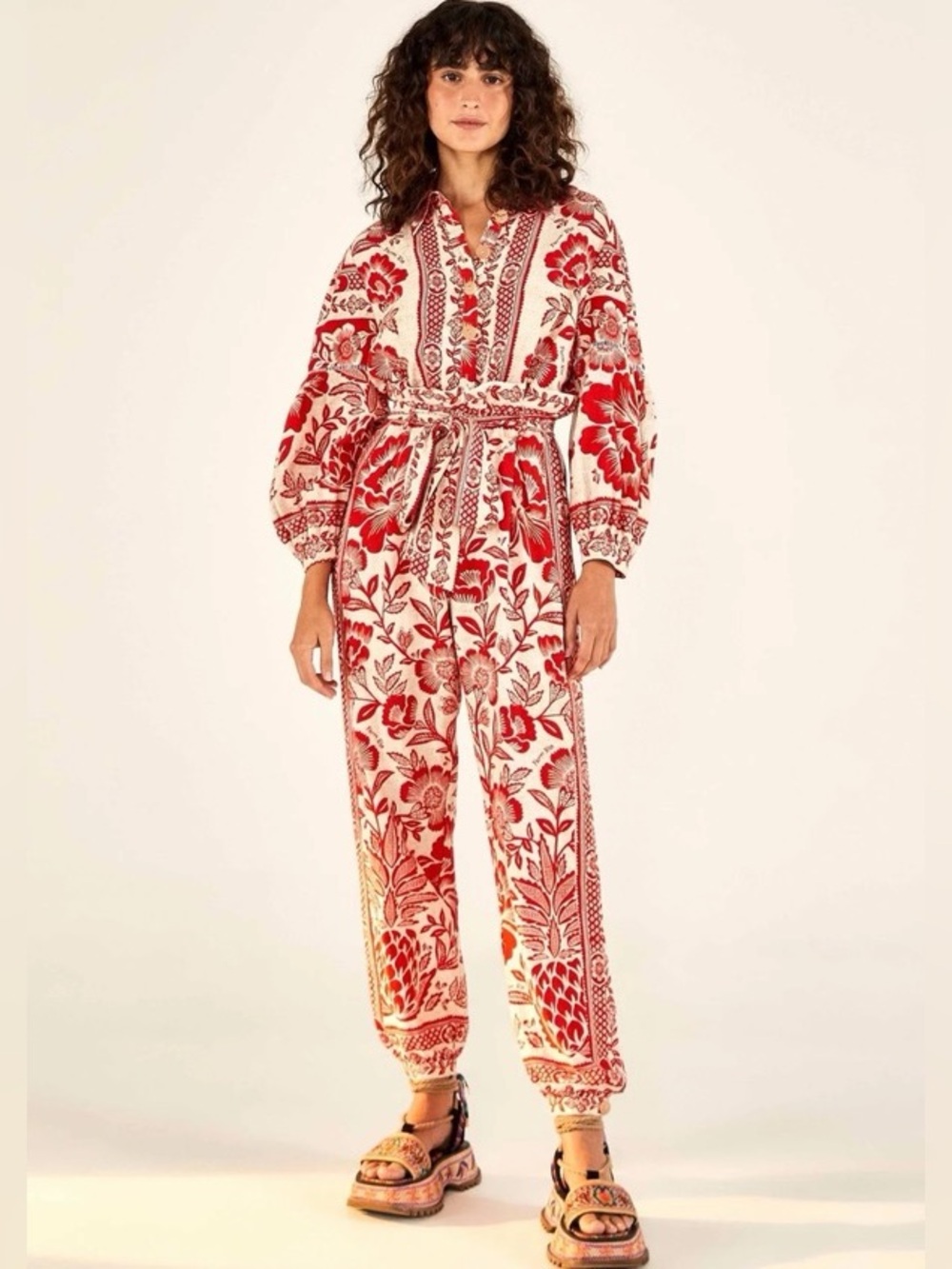 Farm Rio Pineapple Garden Jumpsuit size XS
NWT priced $245 MISSING BELT